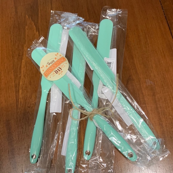 💕5/$15 Silicone Butter Icing Spatula, Set of 5, NEW in green - Picture 2 of 3